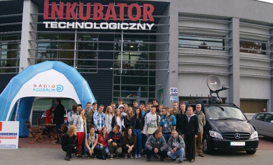 Zobacz: Wizyta młodzieży podczas Dni Otwartych Inkubatora Technologicznego w 2014 roku
