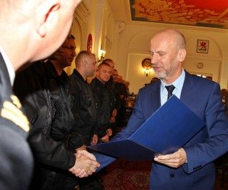 XXXVIII sesja Rady Miejskiej: wyróżnienia i nagrody od burmistrza Białogardu
