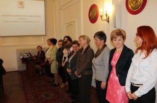 Nagrody burmistrza dla nauczycieli i dyrektorów z okazji DEN - 2013