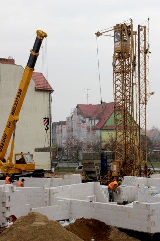Budowa budynku wielorodzinnego przy Świętochowskiego