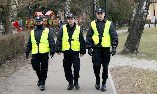 Zobacz: Słuchacze Szkoły Policji w Słupsku patrolują ulice Białogardu