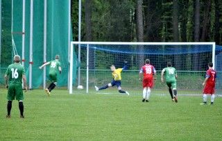 XXIII kolejka V ligi sezonu 2016/2017: Olimp Złocieniec - Iskra 0:1